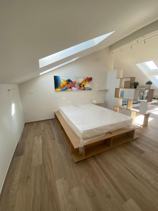 Apartamento Deliziosa Mansarda Con Vista Panoramica Cuneo Exterior foto