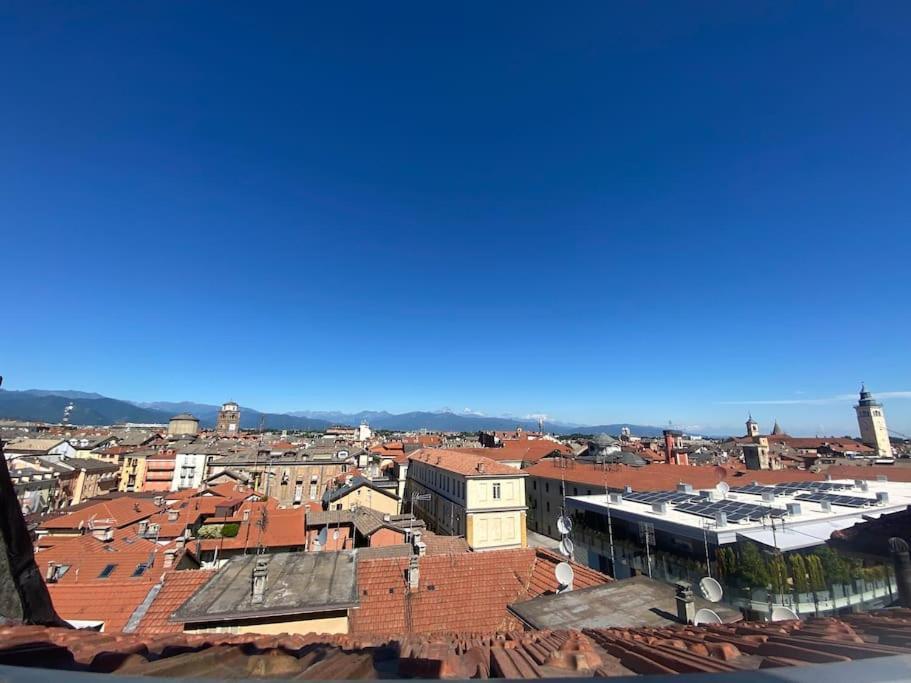 Apartamento Deliziosa Mansarda Con Vista Panoramica Cuneo Exterior foto