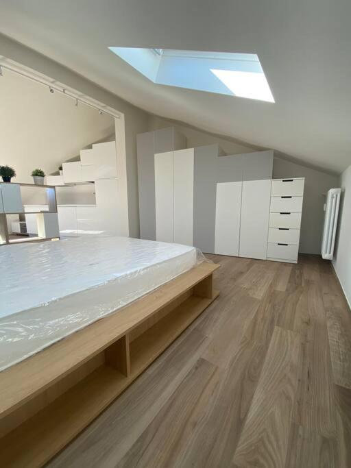 Apartamento Deliziosa Mansarda Con Vista Panoramica Cuneo Exterior foto