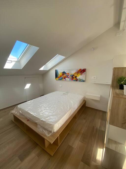 Apartamento Deliziosa Mansarda Con Vista Panoramica Cuneo Exterior foto